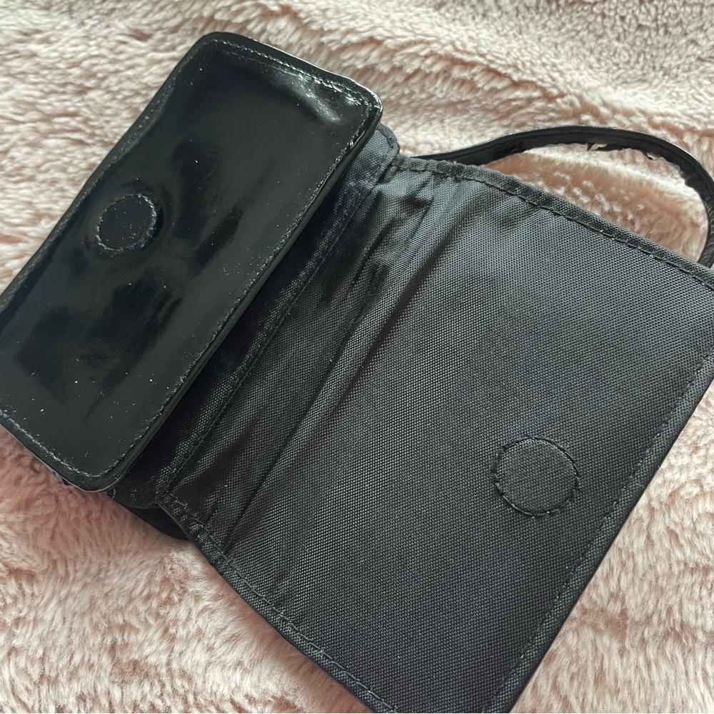 Paris Wallet - Picture 4 of 5